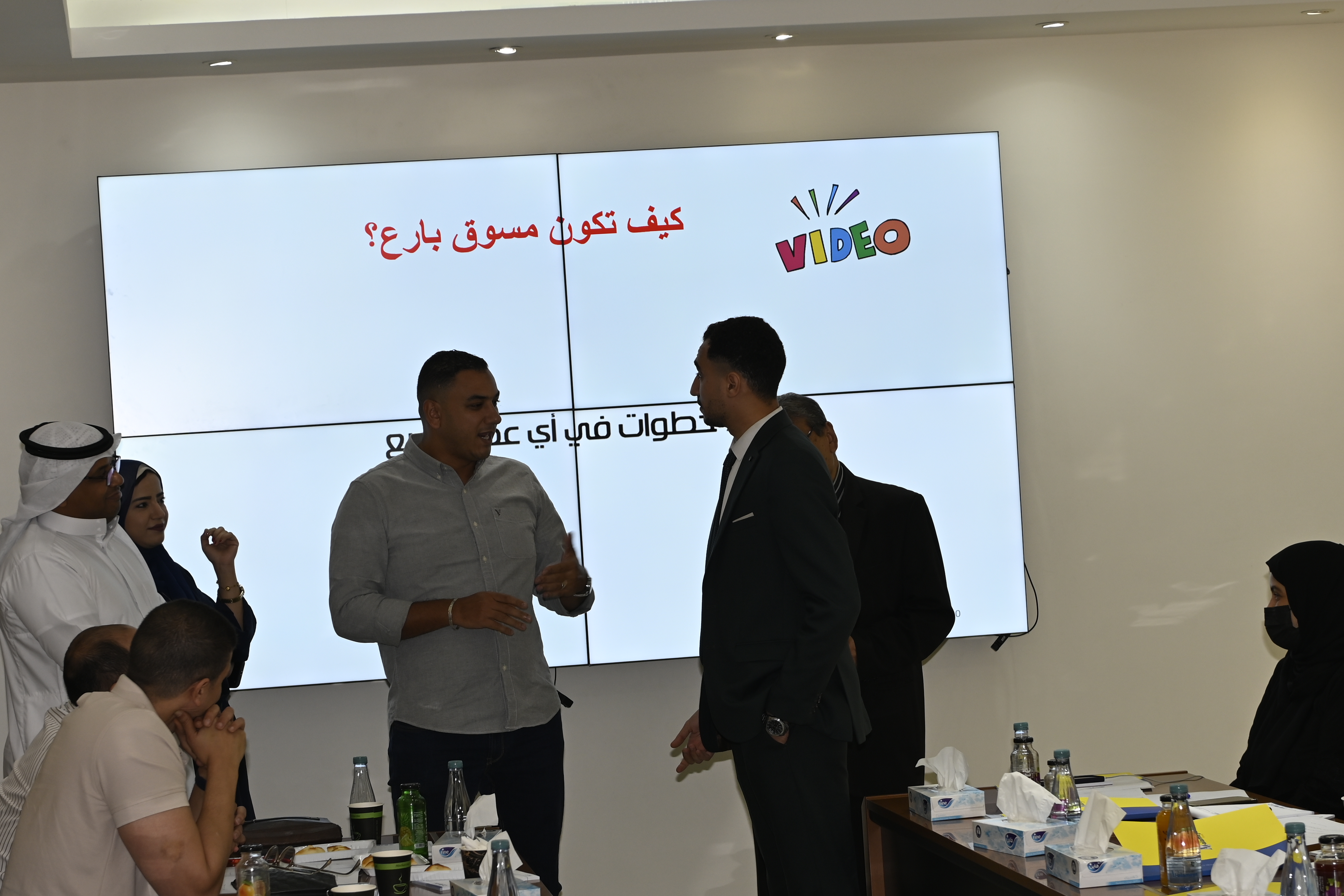 دورة المبيعات لمجموعة العالمية 